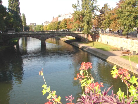 Strasbourg - Les Quais - Photo Bertheville - Gite en Alsace